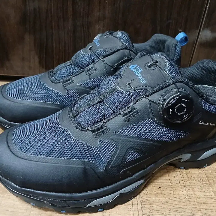 [SOLD OUT] 레드페이스 ContrateX 등산화 265mm