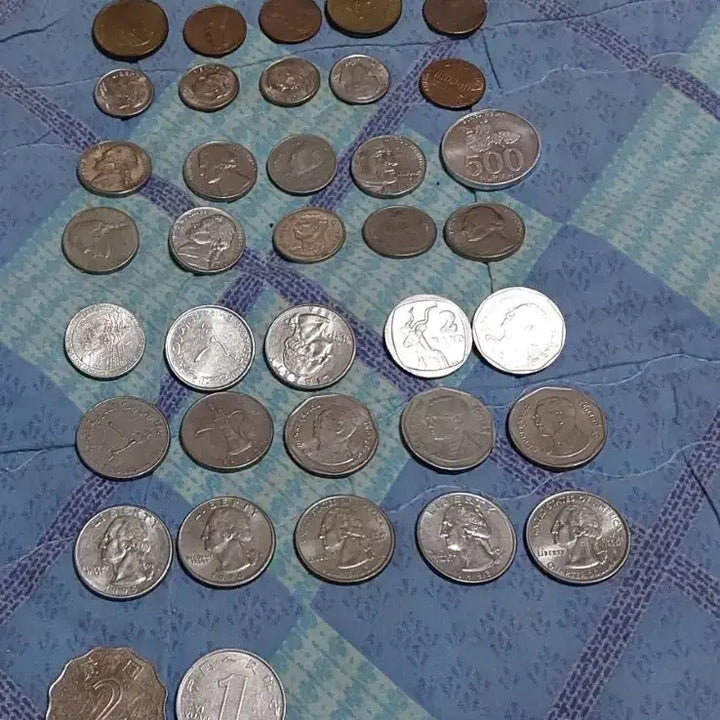 [BUNJANG] Assorted Foreign Coins Collection (53 pcs Bundle) / 외국 동전 모음 총53개 일괄