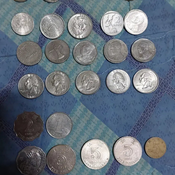 [BUNJANG] Assorted Foreign Coins Collection (53 pcs Bundle) / 외국 동전 모음 총53개 일괄