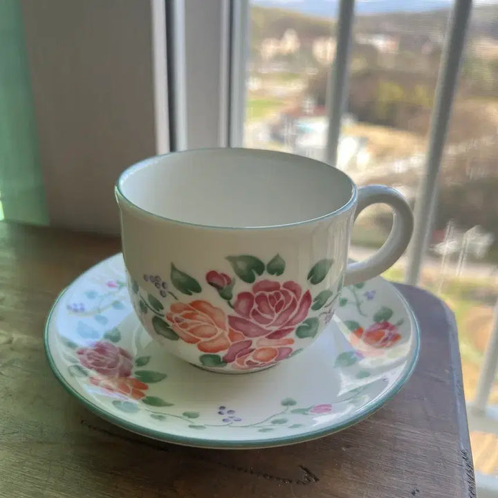 [BUNJANG] Royal Doulton Vintage Tea Cup Duo / 영국 빈티지 로얄덜튼 찻잔 듀오