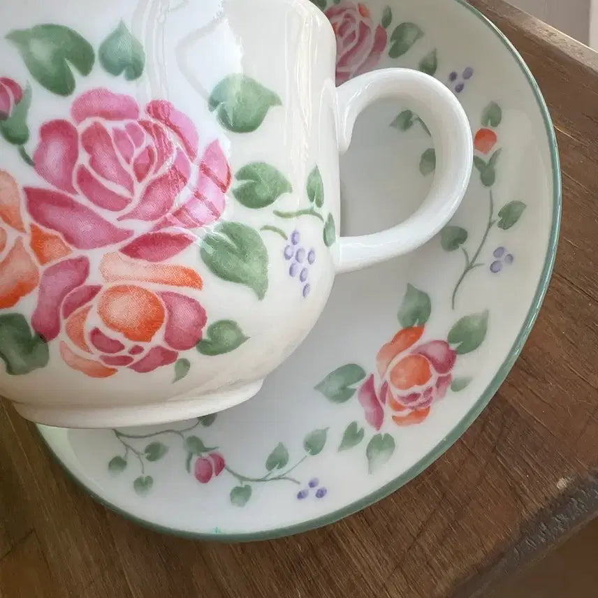 [BUNJANG] Royal Doulton Vintage Tea Cup Duo / 영국 빈티지 로얄덜튼 찻잔 듀오