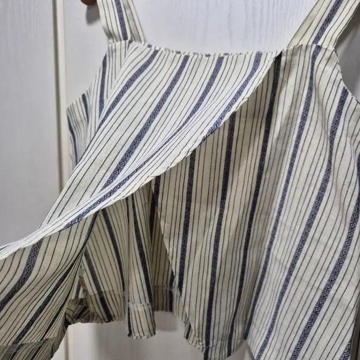 [BUNJANG] Stripe Cami Top and Skirt Two-Piece Set / (세일)(새상품)스트라이프 끈나시 스커트 투피스 세트