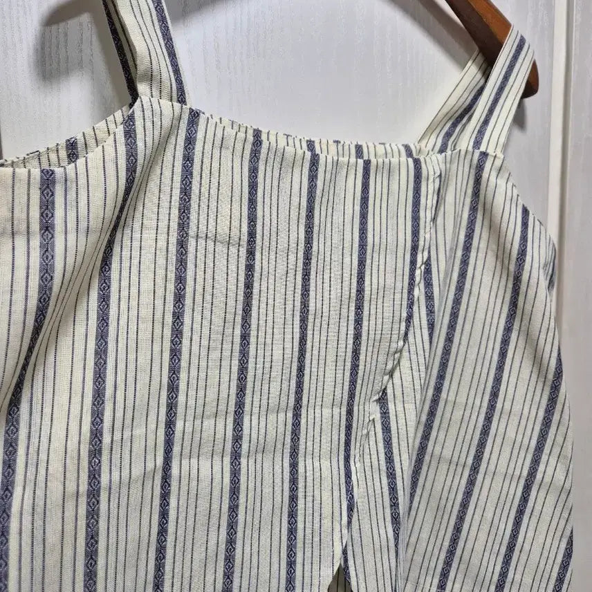 [BUNJANG] Stripe Cami Top and Skirt Two-Piece Set / (세일)(새상품)스트라이프 끈나시 스커트 투피스 세트