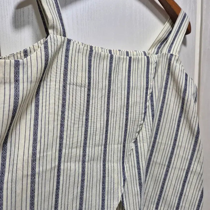 [BUNJANG] Stripe Cami Top and Skirt Two-Piece Set / (세일)(새상품)스트라이프 끈나시 스커트 투피스 세트
