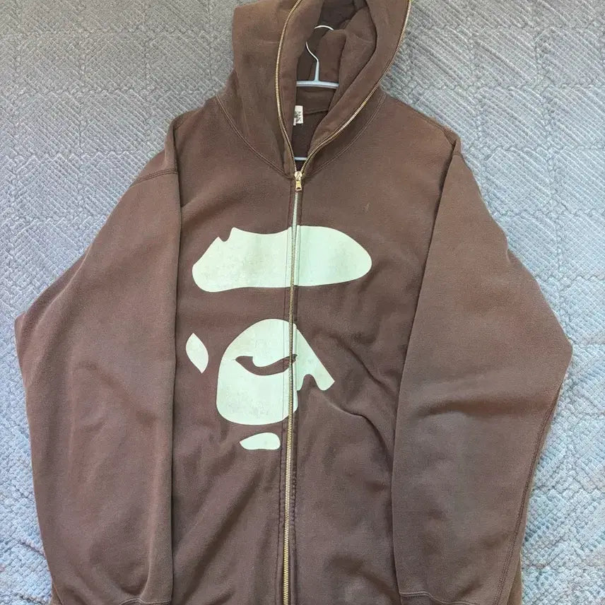 [SOLD OUT] 베이프 후드집업 (희귀) 오늘 안팔리면 입겠습니다