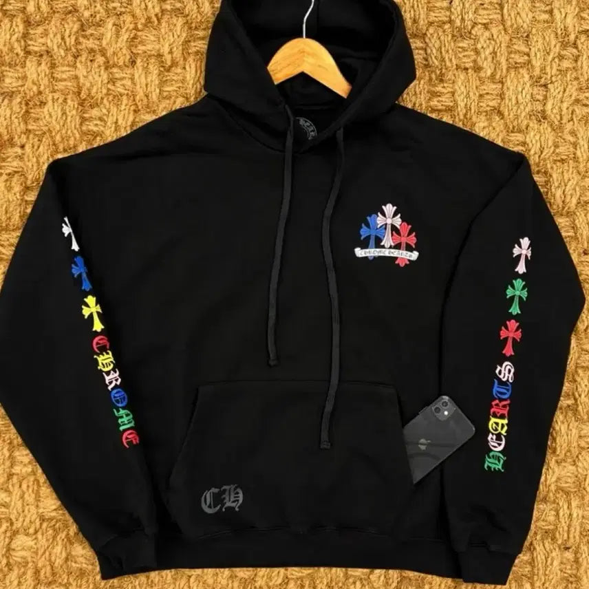 [BUNJANG] CH Multicolor Cross Hoodie / CH 멀티컬러 크로스 블랙 후드티