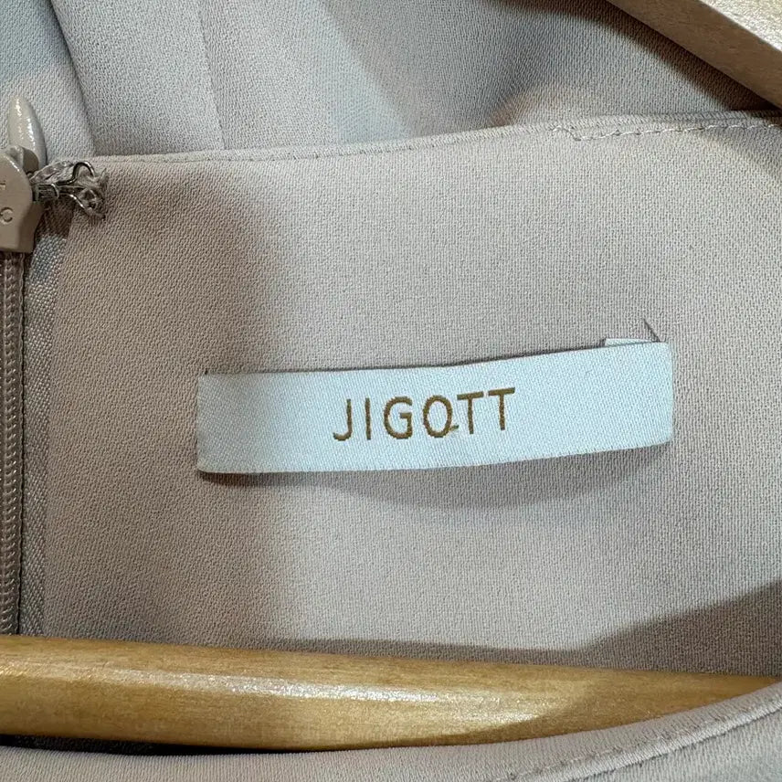 [BUNJANG] Jigott Beige Pocket Point Long Dress / Jigott지고트연베이지 롱 포켓포인트원피스