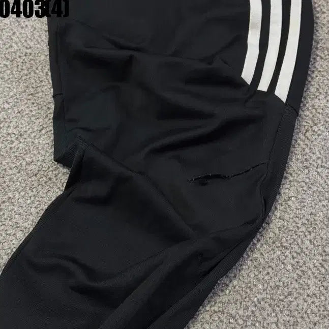 [BUNJANG] Adidas Three-Stripe Training Pants Black (Size 160) / 160 아디다스 삼선 트레이닝 바지 블랙 0403(4)
