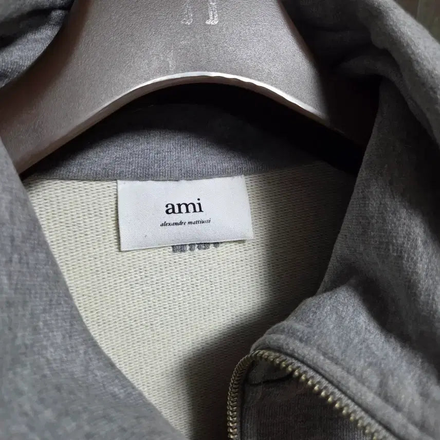 [BUNJANG] Ami Tonal Half-Zip Sweatshirt / 아미 ami 톤온톤 하프집업 맨투맨/스웨트셔츠