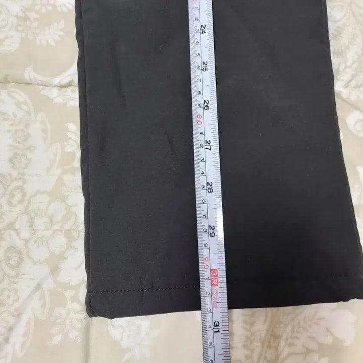 [SOLD OUT] 블랙 패딩 밴딩 바지 L 사이즈 (새상품)