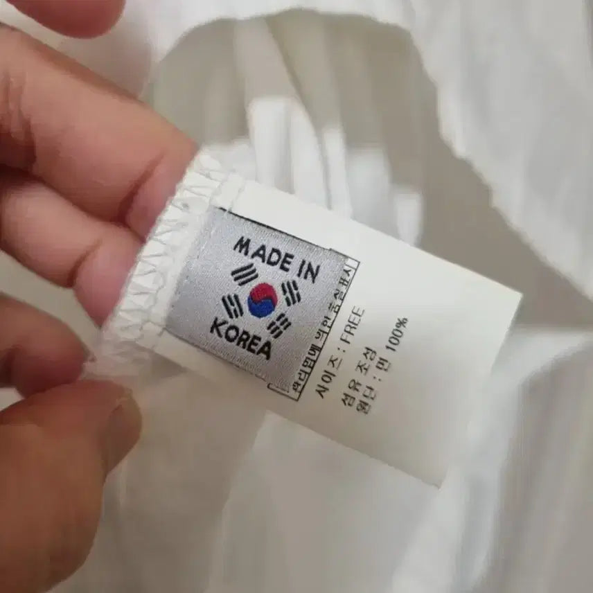[BUNJANG] X2Jego Big Collar Oversized White Blouse / 고퀄택 x2제곱 빅카라 오버핏 바스락 화이트블라우스