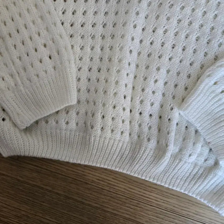 [BUNJANG] Ivory Crochet Knit Long Sleeve / 아이보리색 크로셰 니트 긴팔