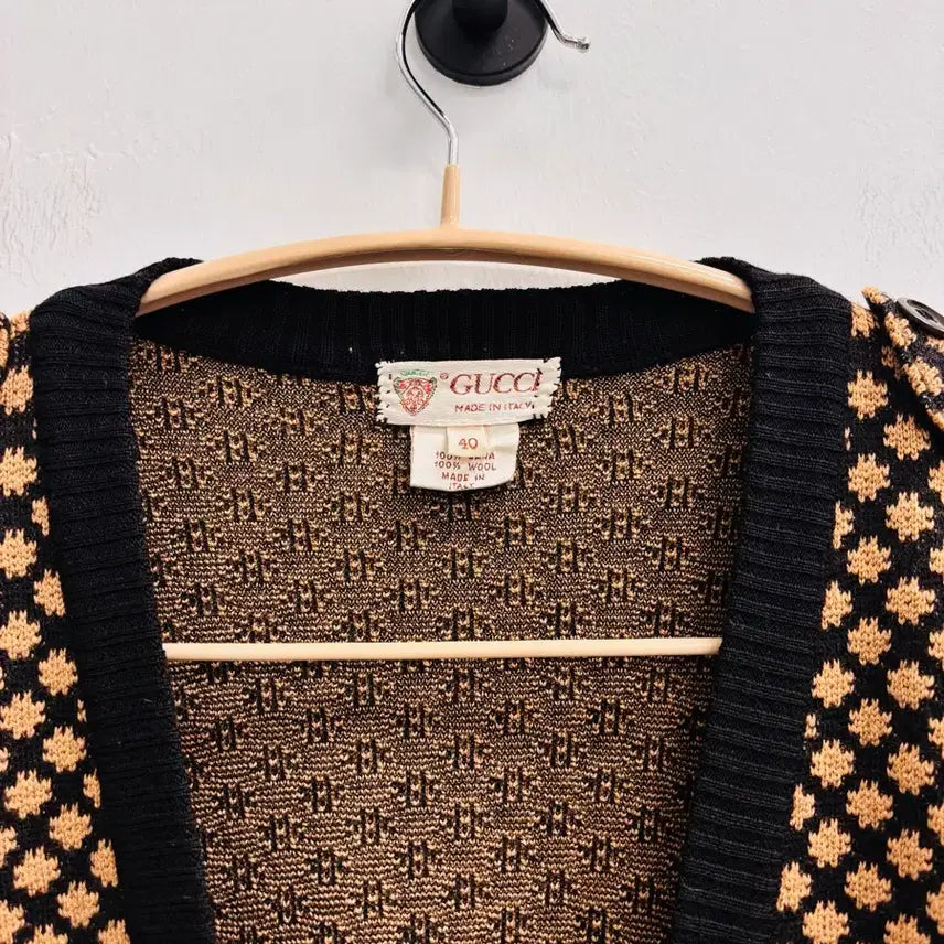 [BUNJANG] GUCCI 80s Vintage Floral Pattern Wool Cardigan / 구찌(GUCCI) 80s 희귀 올드스쿨 플라워 패턴 울 가디건