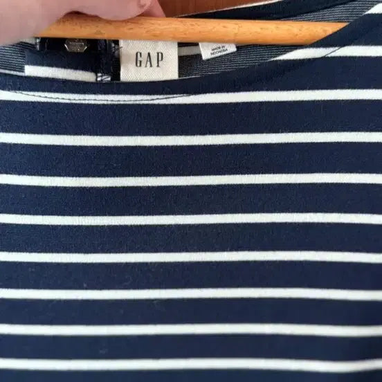[BUNJANG] GAP Striped Three-Quarter Sleeve Dress / GAP 갭 스트라이프 칠부 원피스