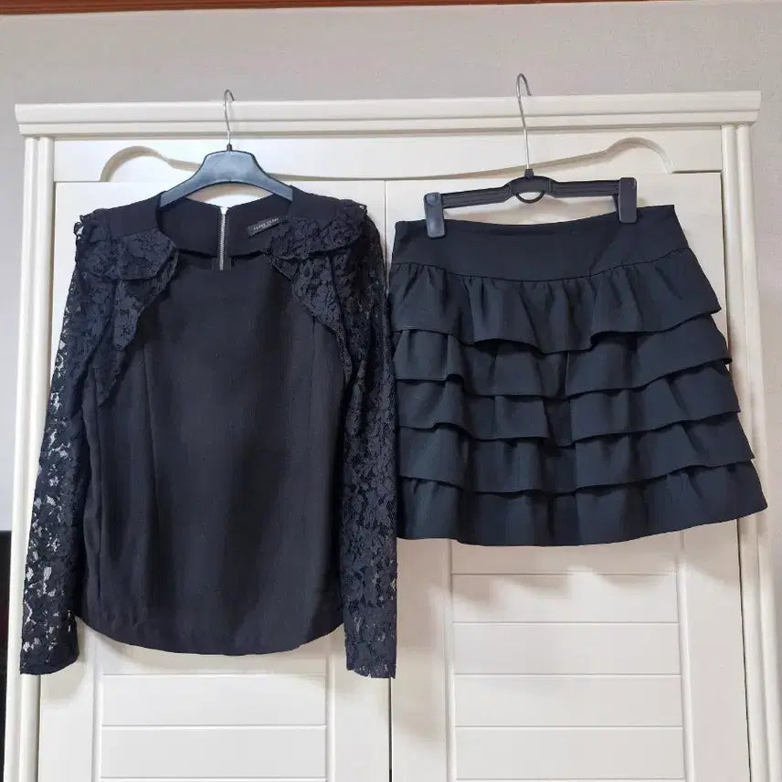 [BUNJANG] Tastars Top + lNTIME Skirt Set / 타스타스 상의+lNTIME스커트 온앤온쥬크듀엘지컷베네통럭키슈에뜨에고이스트