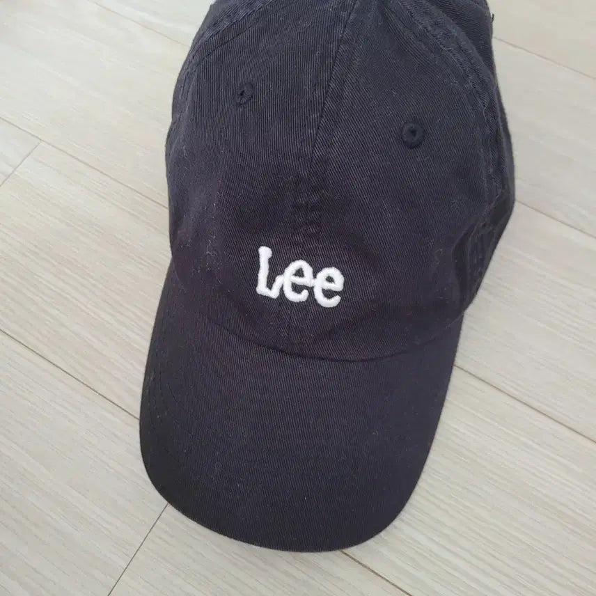 [BUNJANG] LEE Black Baseball Cap Hat / LEE 리 블랙 볼캡 모자