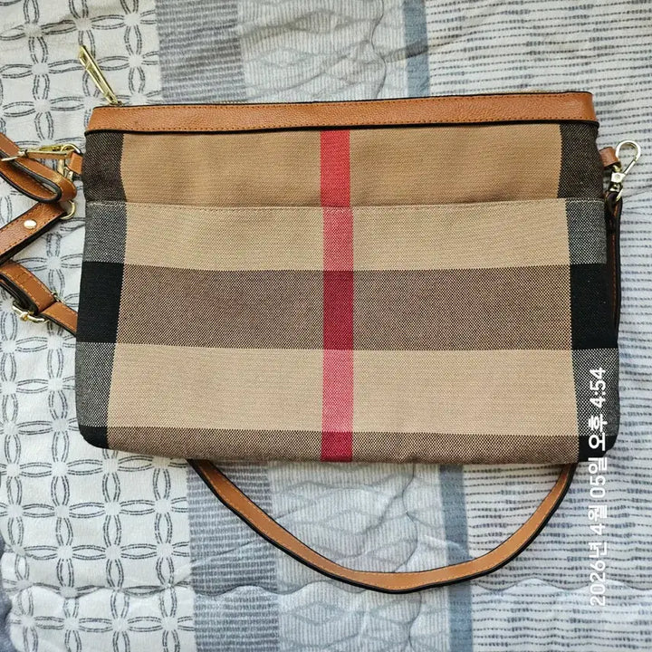 [BUNJANG] Check Crossbody Bag / 체크 크로스백