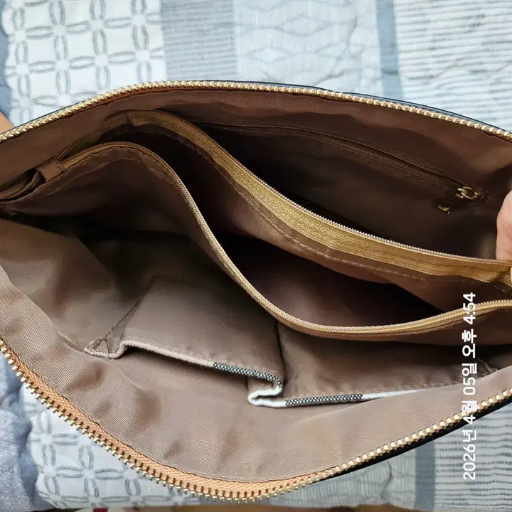 [BUNJANG] Check Crossbody Bag / 체크 크로스백