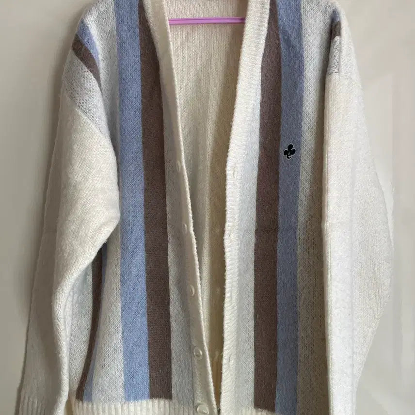 [BUNJANG] Enou Soft Stripe Cardigan / 에노우 소프트 스트라이프 가디건 무료배송