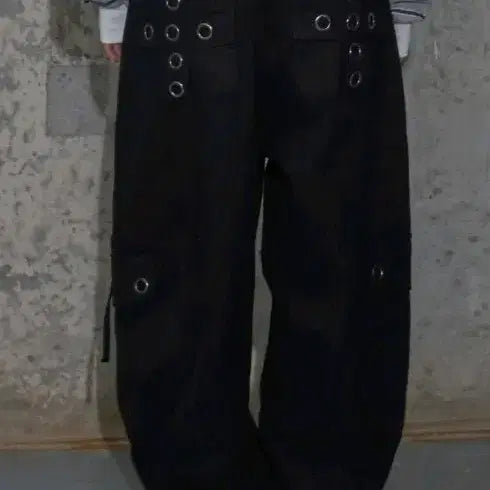 [BUNJANG] Fancy Club Cross Pocket Cargo Pants (Size 2) / 팬시클럽 크로스 포켓 카고팬츠 2사이즈