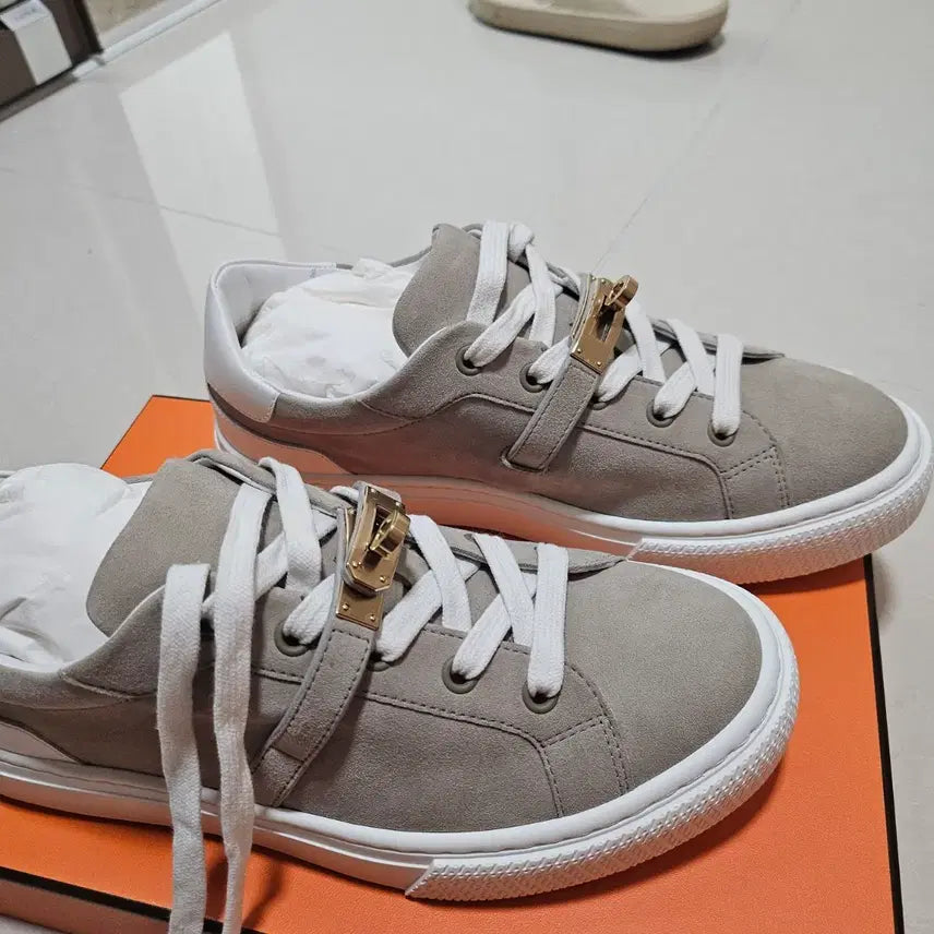 [BUNJANG] Hermès Day Sneaker 38 / 에르메스 데이 스니커즈 38