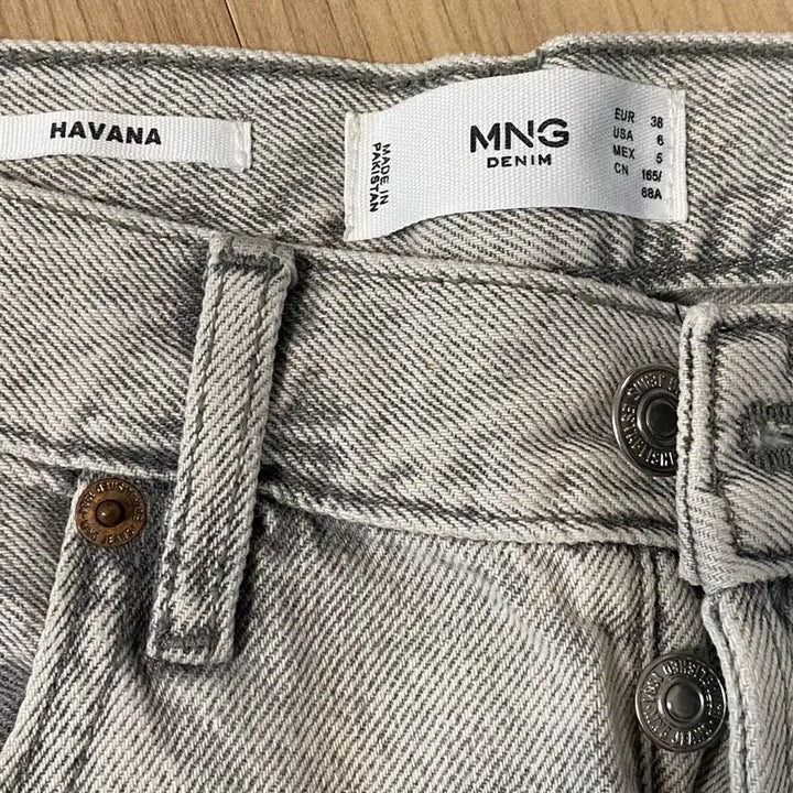 [BUNJANG] Mango Straight Crop Denim Jeans / [새상품] 망고 스트레이트 크롭 데님