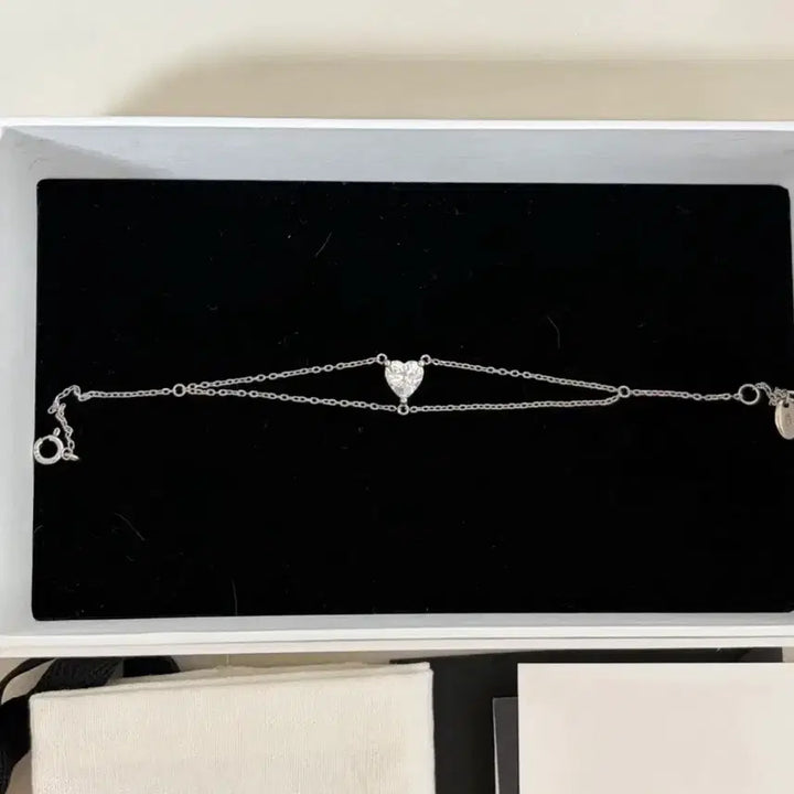 [BUNJANG] LaPiaffe Amour Heart Bracelet Silver 925 / 풀박) 라피아페 아무르 하트 브레이슬릿 팔찌 실버 925