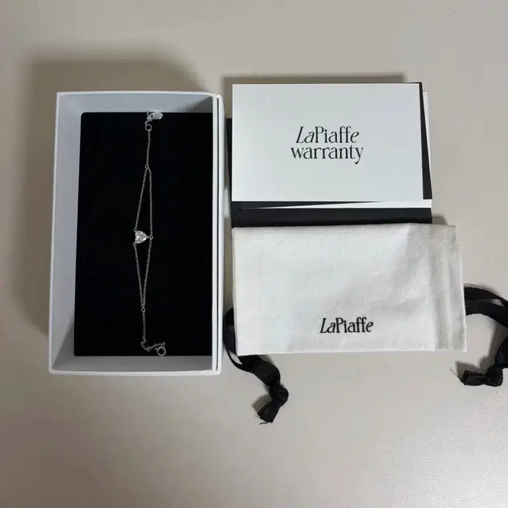 [BUNJANG] LaPiaffe Amour Heart Bracelet Silver 925 / 풀박) 라피아페 아무르 하트 브레이슬릿 팔찌 실버 925