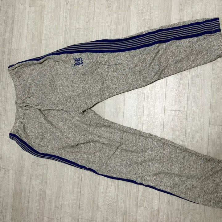 [BUNJANG] Needles Track Pants (L, Grey/Navy) / 니들스 트랙팬츠L