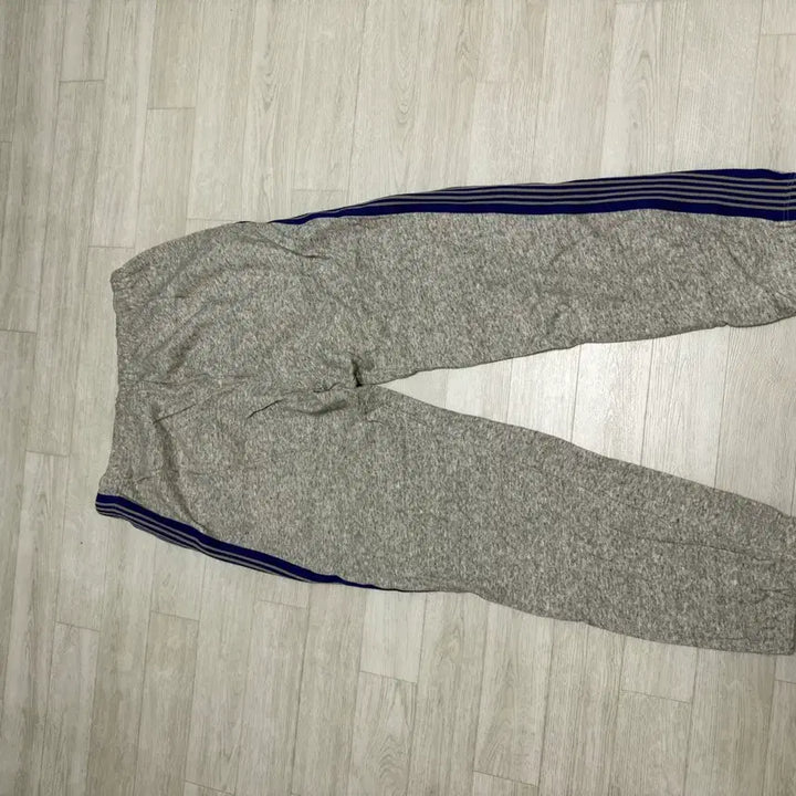 [BUNJANG] Needles Track Pants (L, Grey/Navy) / 니들스 트랙팬츠L