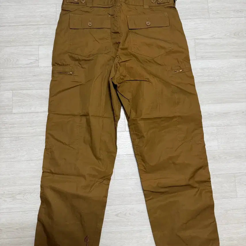 [BUNJANG] CORONA Utility Pants - Khaki Brown - Size L / CORONA 유틸팬츠L 32-34