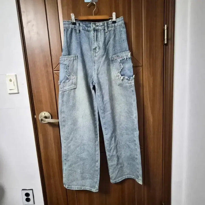 [BUNJANG] Distressed Wash Wide Denim Pants / 데미지 워싱 데님 와이드팬츠