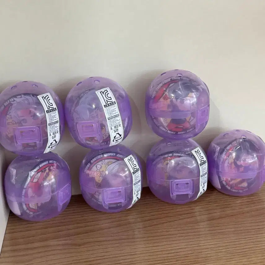 [BUNJANG] BTS TinyTAN MICDROP Can Badge Collection / 방탄 피타 데포메 TinyTAN 캔 뱃지 컬렉션 MICDROP 가챠