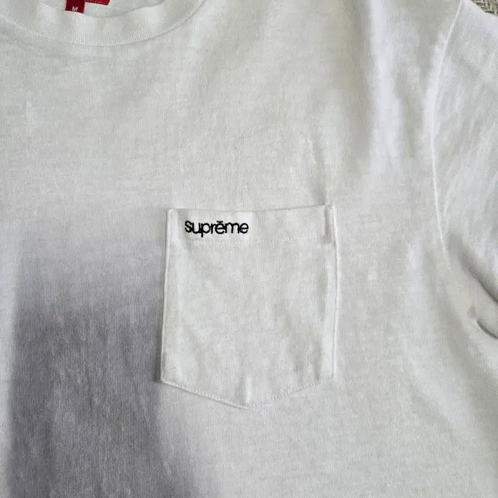 [BUNJANG] Supreme White Pocket Short Sleeve T-shirt / 남성105 XL 슈프림 화이트 포켓 반팔 티셔츠