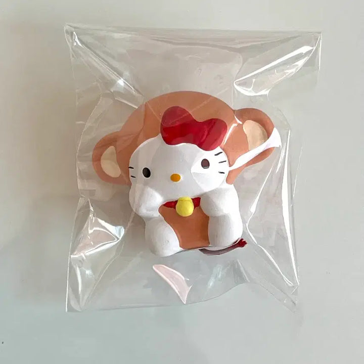 [BUNJANG] Sanrio Monkey Kitty Fortune Figure / 산리오 원숭이 키티 띠별 운세 피규어
