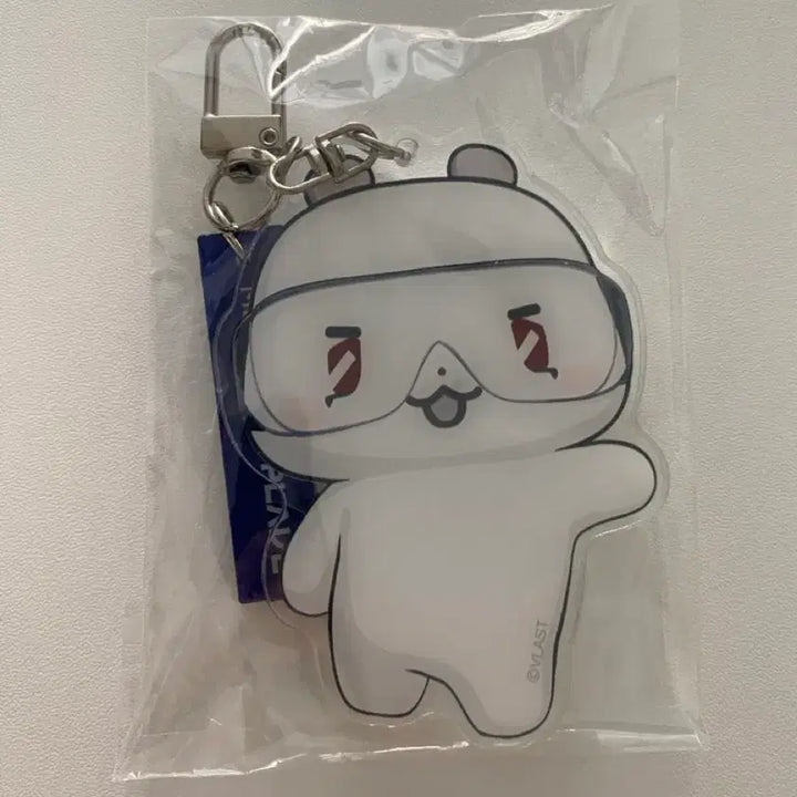 [BUNJANG] PLAVE Mediheal MME MIMU Mirror Acrylic Keyring / 플레이브 메디힐 므메미무 므모 거울 아크릴키링