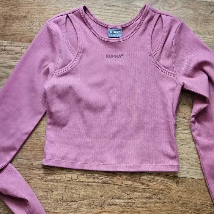[BUNJANG] Supra Cut-Out Cropped Long Sleeve T-Shirt / 수프라 컷아웃 크롭 긴팔 티셔츠