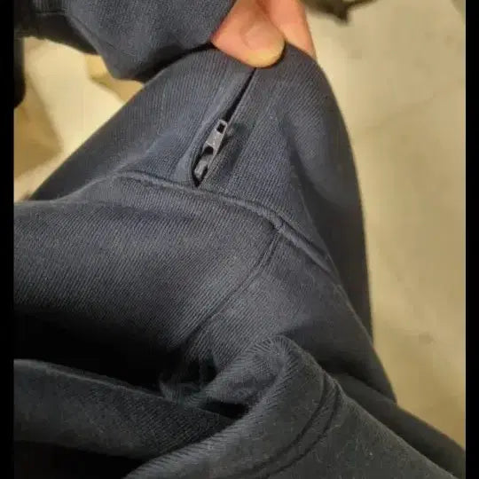 [BUNJANG] Supreme Lacoste Navy Hoodie / 슈프림 라코스테 콜라보 네이비 후드티
