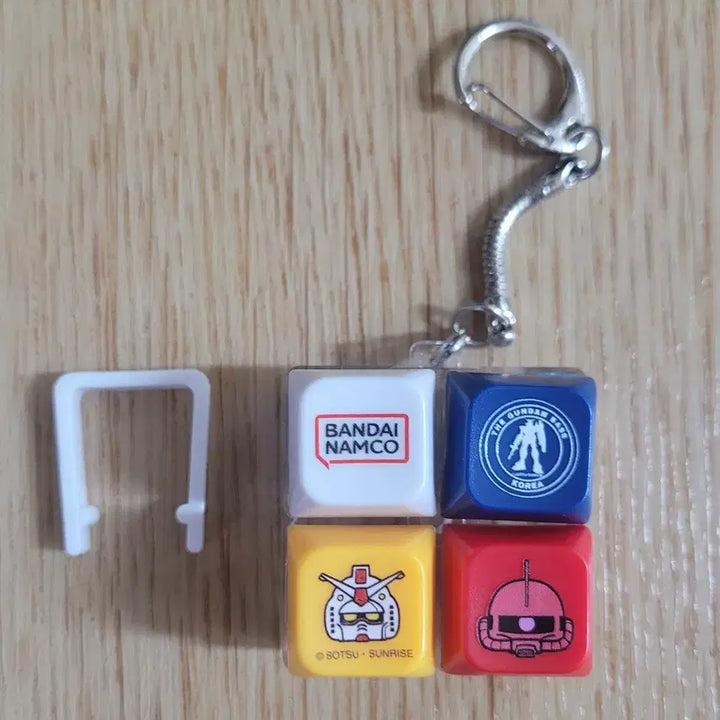 [BUNJANG] Bandai Gundam Base Limited Keycap / 미개봉 반다이 건담베이스한정 키캡 팝니다 건담키캡