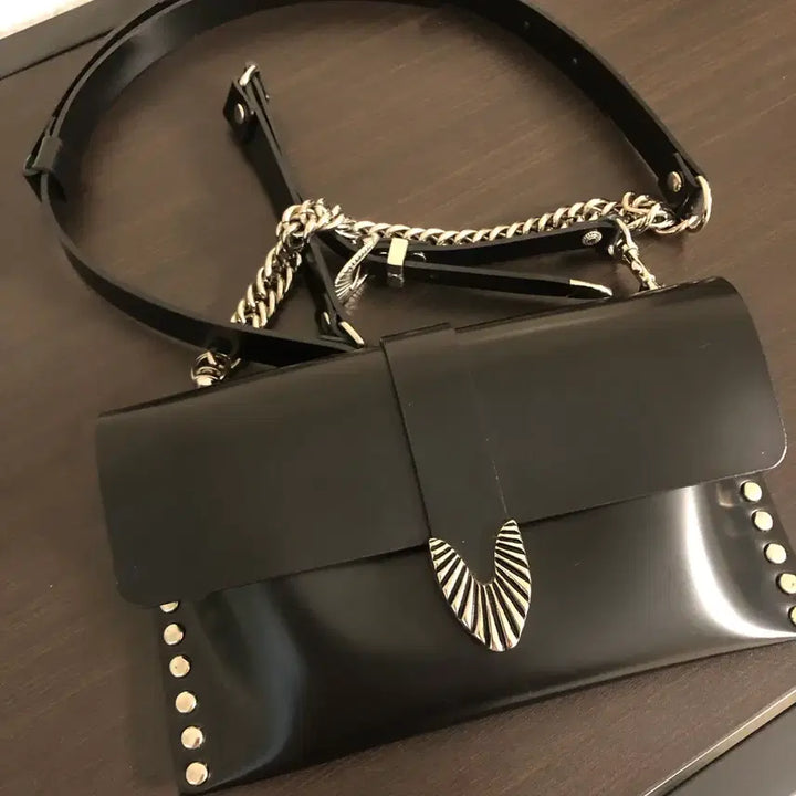 [BUNJANG] Toga Leather Chain Bag / 토가 레더 체인백