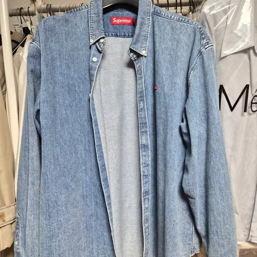 [SOLD OUT] 23FW 슈프림 스몰박스 데님셔츠