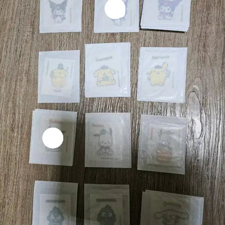 [BUNJANG] Teazen Sanrio Ttibuseal Stickers / 올영티젠 산리오띠부씰판매