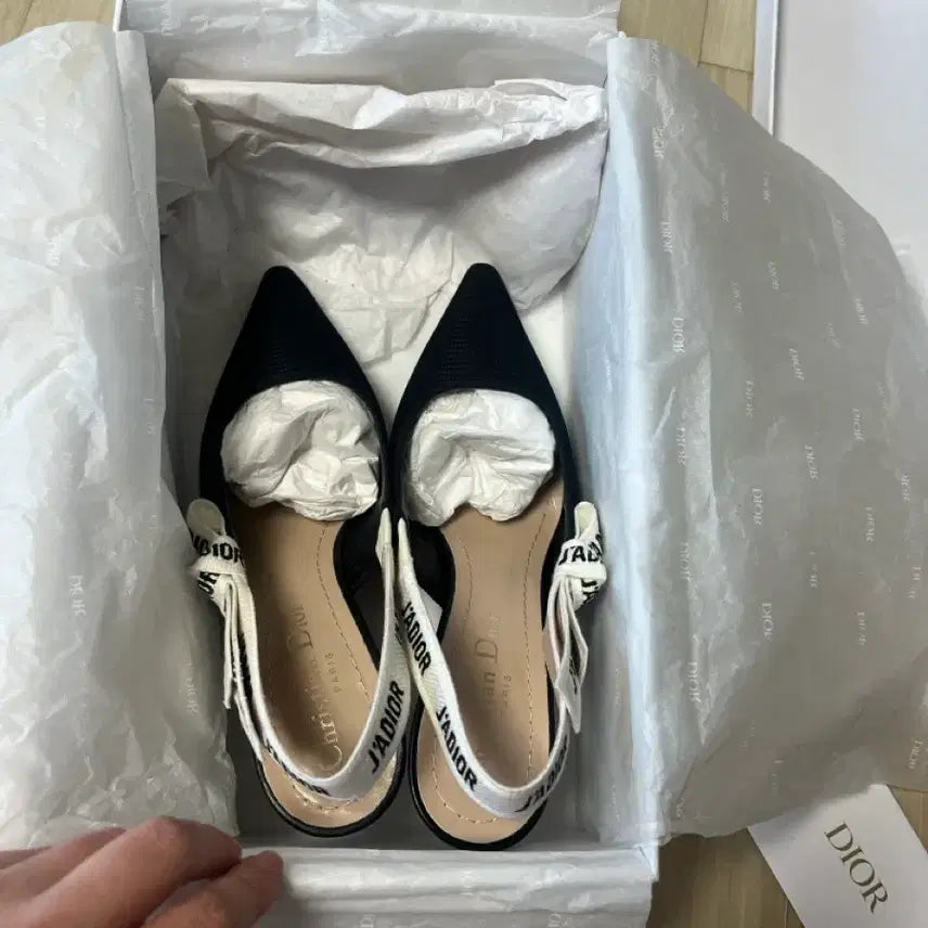 [SOLD OUT] 디올 jadior 슬링백 34 사이즈