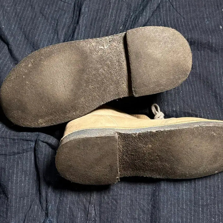 [BUNJANG] Clarks Originals Suede Desert Boots US9 / 클락스 오리지널 스웨이드 데저트 부츠 US9