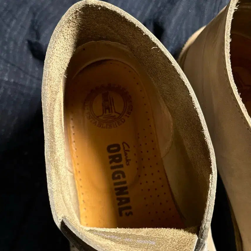 [BUNJANG] Clarks Originals Suede Desert Boots US9 / 클락스 오리지널 스웨이드 데저트 부츠 US9