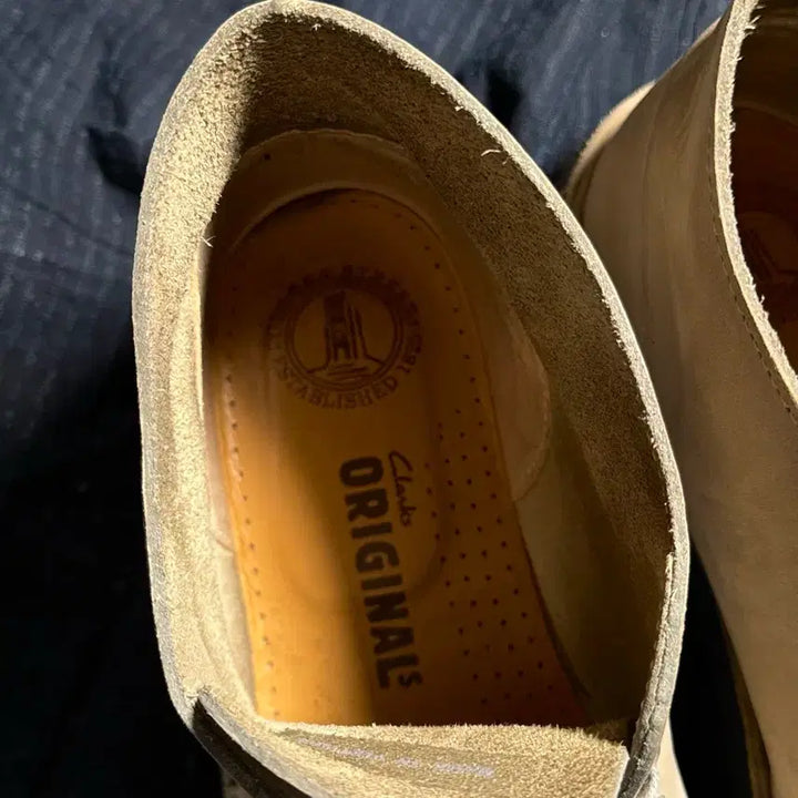[BUNJANG] Clarks Originals Suede Desert Boots US9 / 클락스 오리지널 스웨이드 데저트 부츠 US9