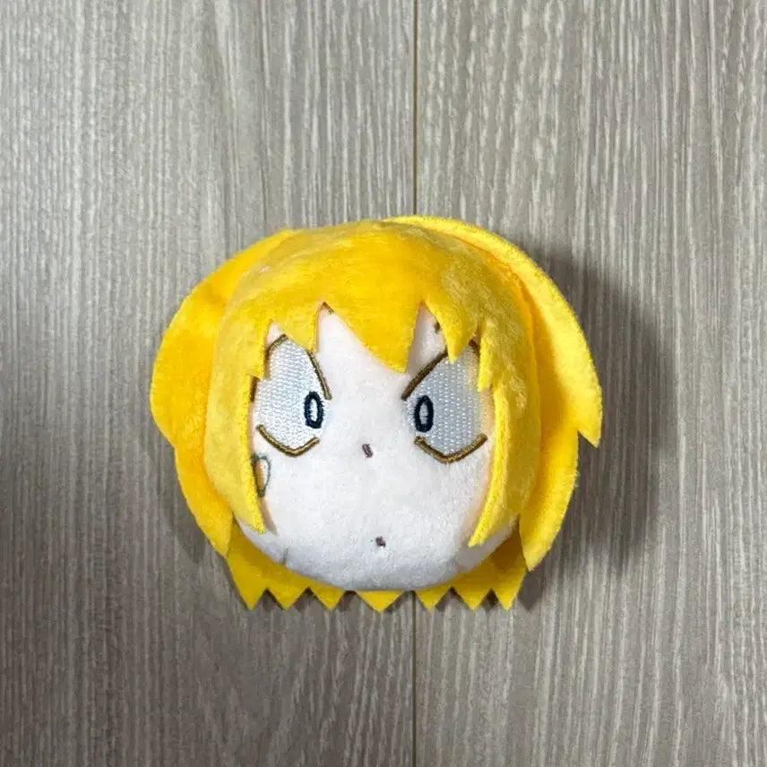 [SOLD OUT] 헌헌 헌터헌터 크라피카 누이 뱃지 중국 상하이