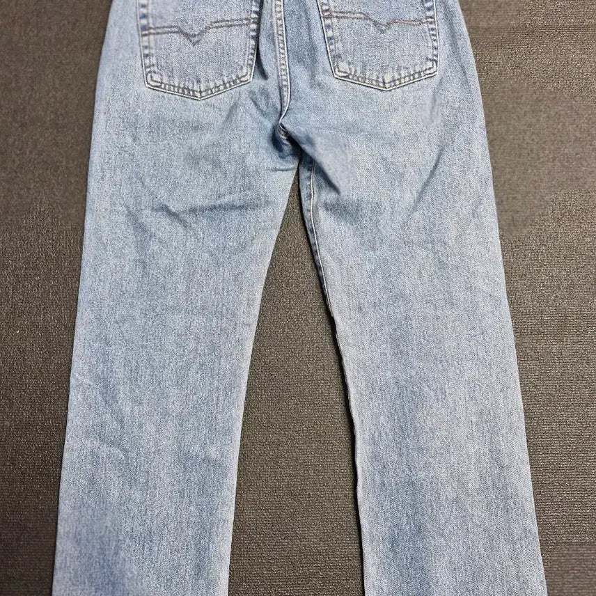 [SOLD OUT] Diesel 청바지 28