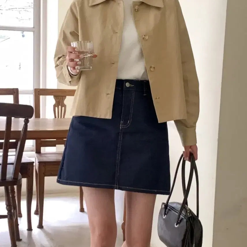 [BUNJANG] MaybeBaby Beige Short Trench Coat Jacket / 메이비베이비 베이지 숏 트렌치 코트 자켓 모던로브 퍼빗 하와 리에뜨 렌느
