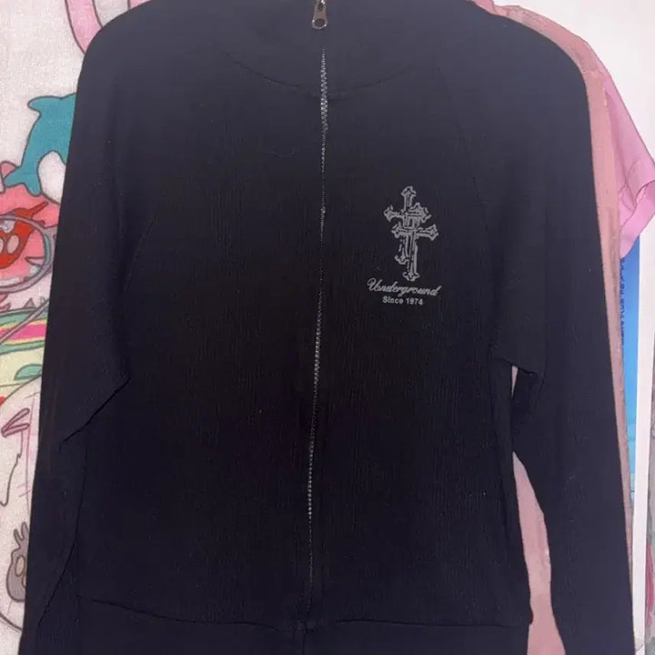 [BUNJANG] KIMISS Girls Chrome High Neck Zip-up Jacket / 키미스 걸즈 백 포인트 크롬 하이넥 집업